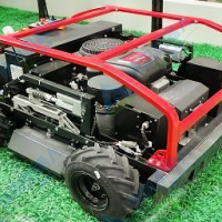 自走式智能割草機 博田機器人